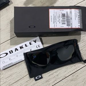 Oakley sunglasses